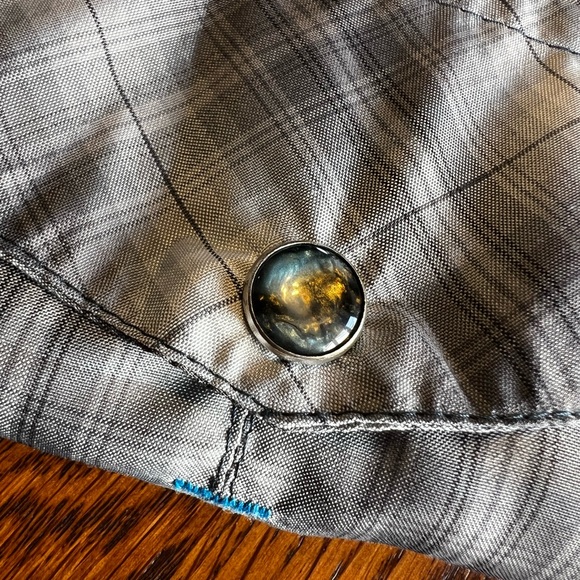 Kuhl Men's Gray Plaid Shirt - Picture 10 of 10